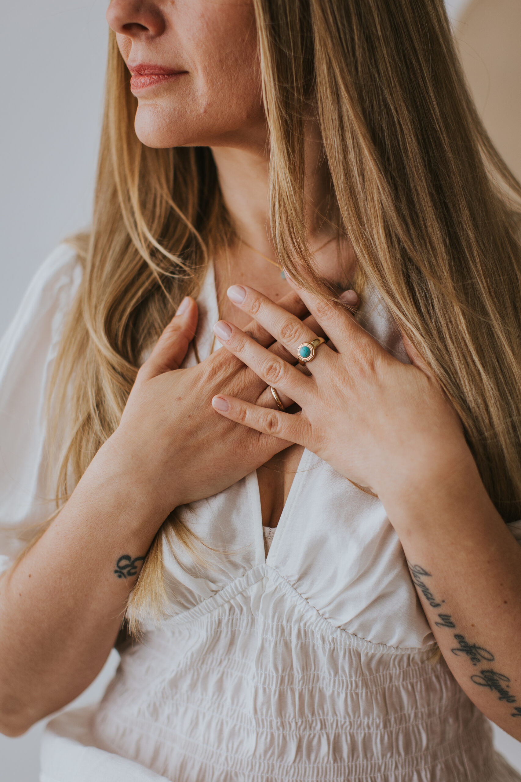Sabrina Erdmann Female Health, Womb Massage Reichenau, Wellness, Female Balancing Massage, Frauengesundheit